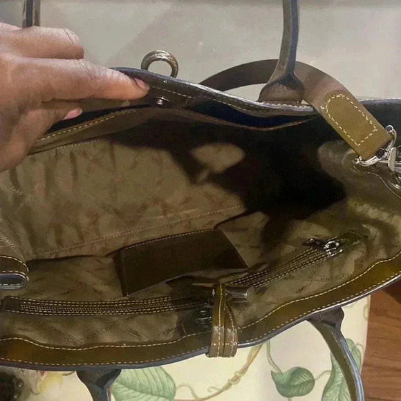 LONGCHAMP Brown Tortoise Patent Leather Large Roseau Toggle Tote - Picture 8 of 13